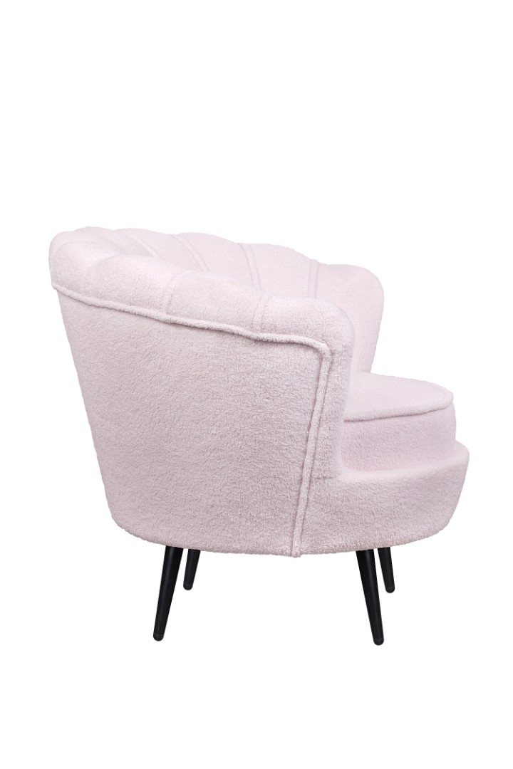 заказать Низкое кресло ракушка Pearl Pink Boucle на черных ножках