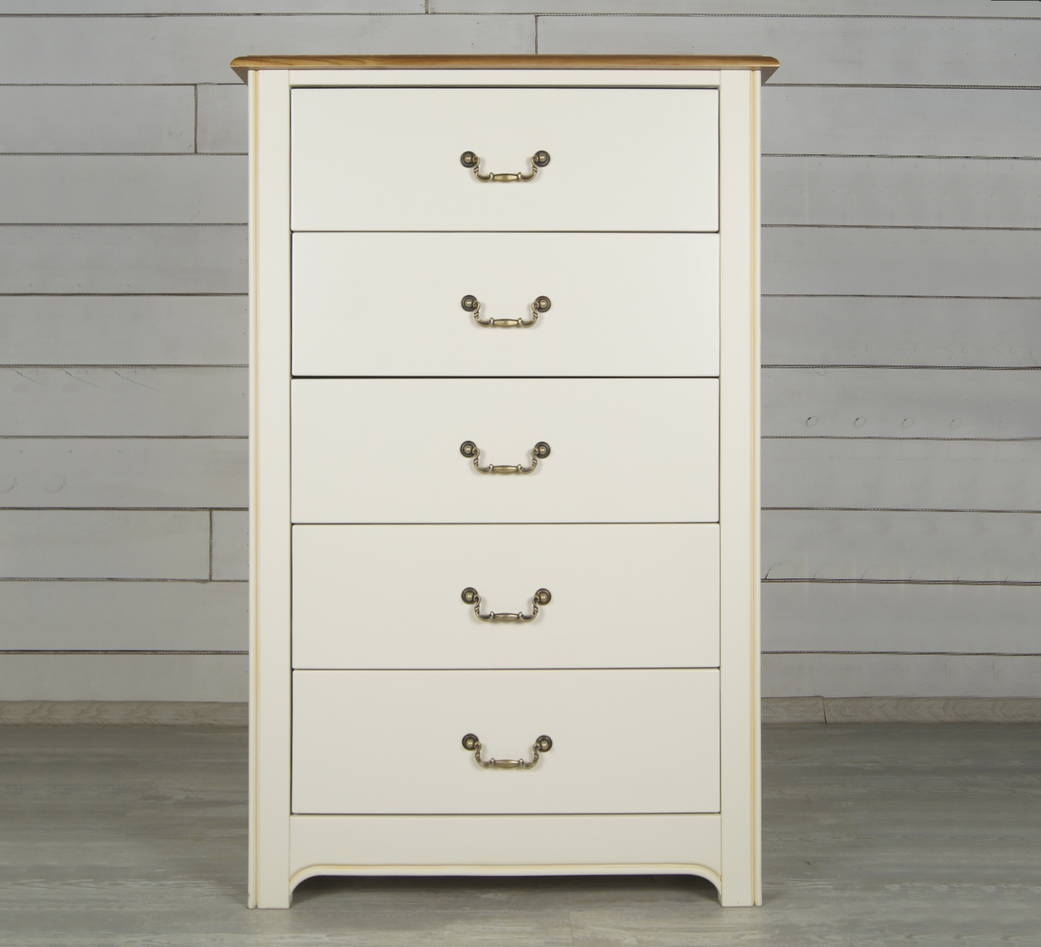 Бежевый комод "Olivia" высокий на 5 ящиков арт GA3005C в интерьере