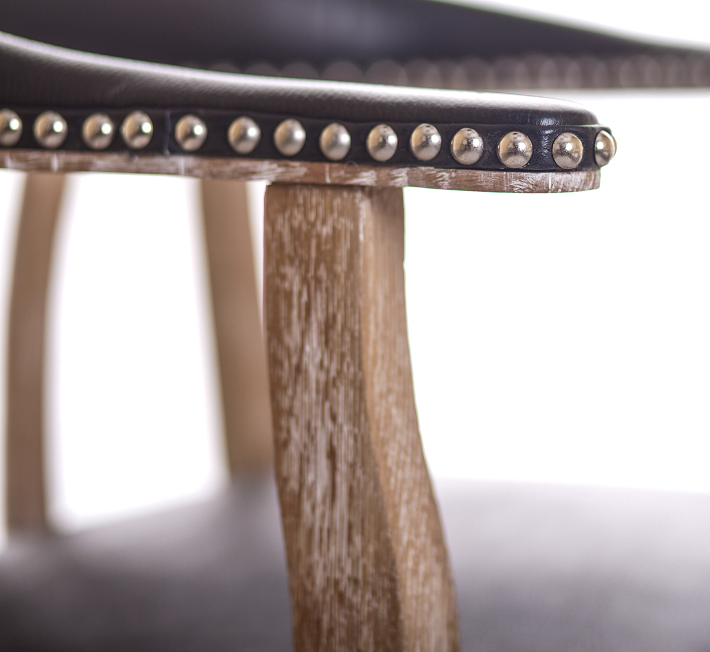 фото Мягкий стул с подлокотниками Tanner Black Leather