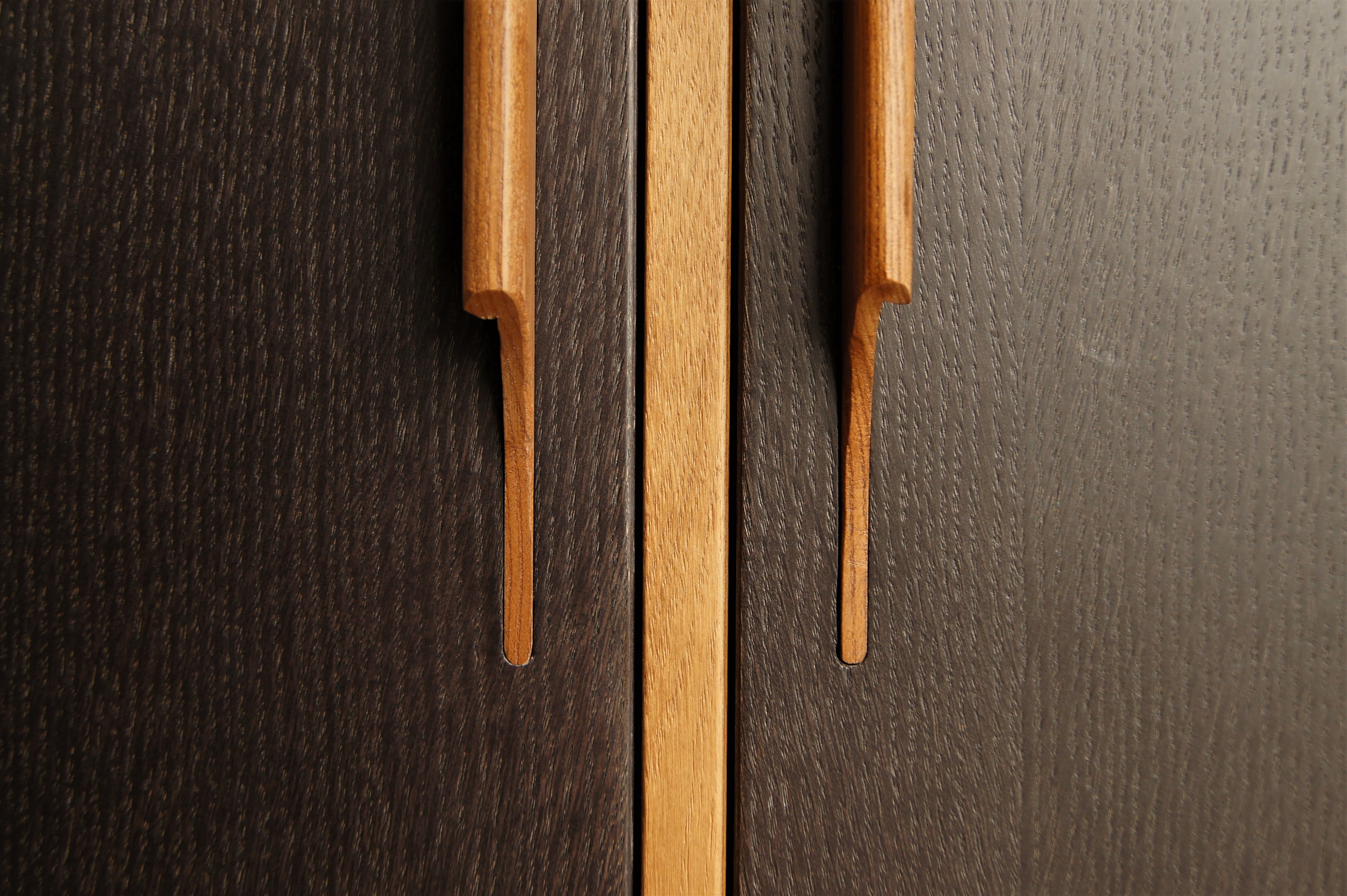 Шкаф двустворчатый "Bruni Black" с двумя ящиками арт BR27/2Black в интернет-магазине в Москве Шкаф двустворчатый "Bruni Black" с двумя ящиками арт BR27/2Black в интернет-магазине