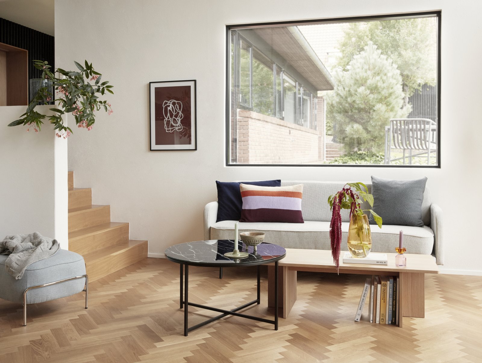 заказать Пуф HUBSCH голубой арт 021106