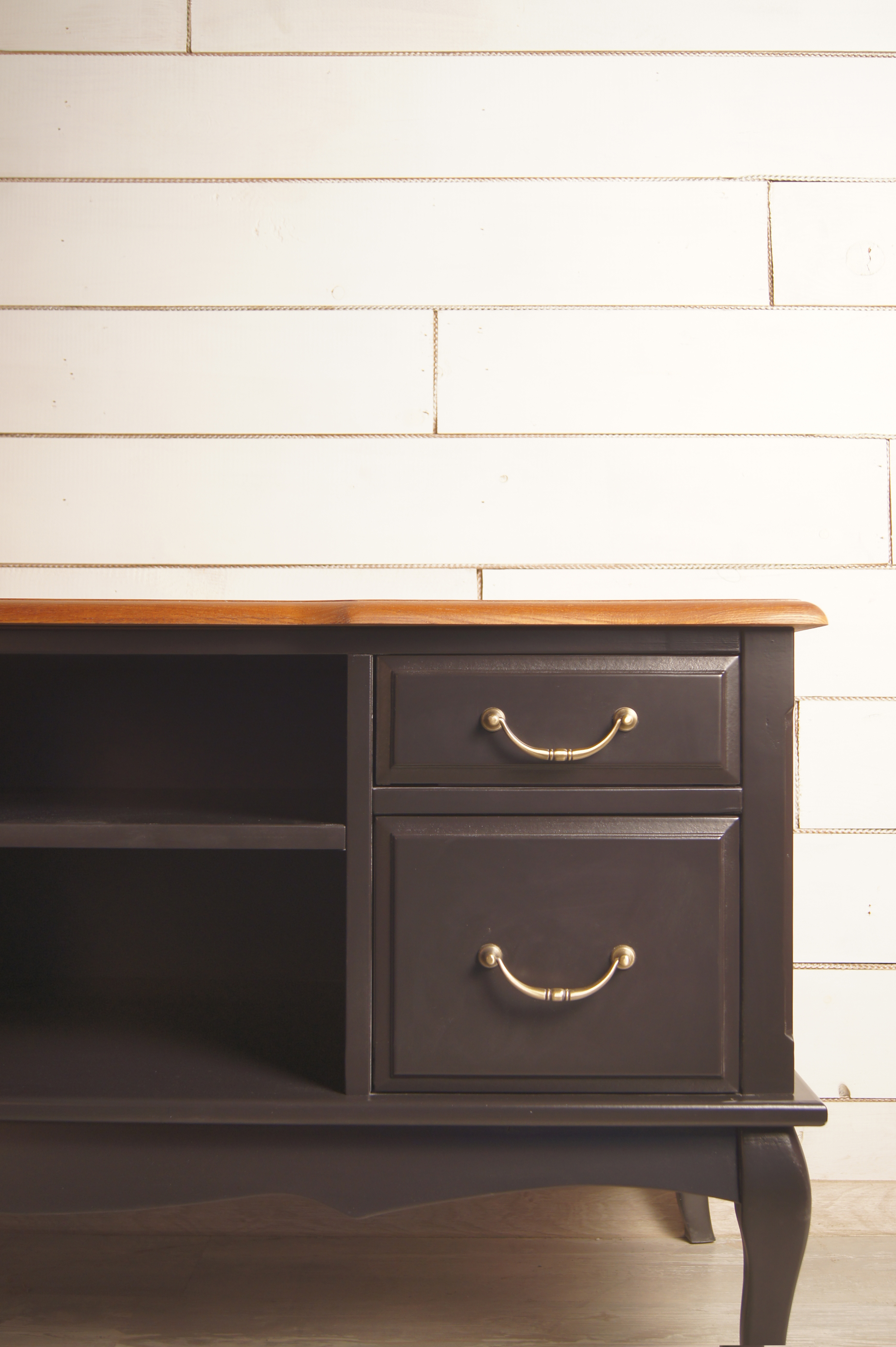 Комод под TV «Leontina Black»  арт ST9328BLK в интернет-магазине