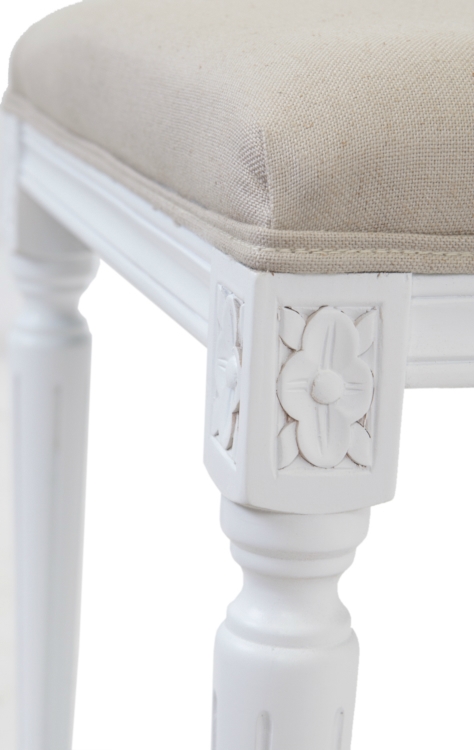 фото Дизайнерский обеденный стул Lotos White в Москве фото Дизайнерский обеденный стул Lotos White