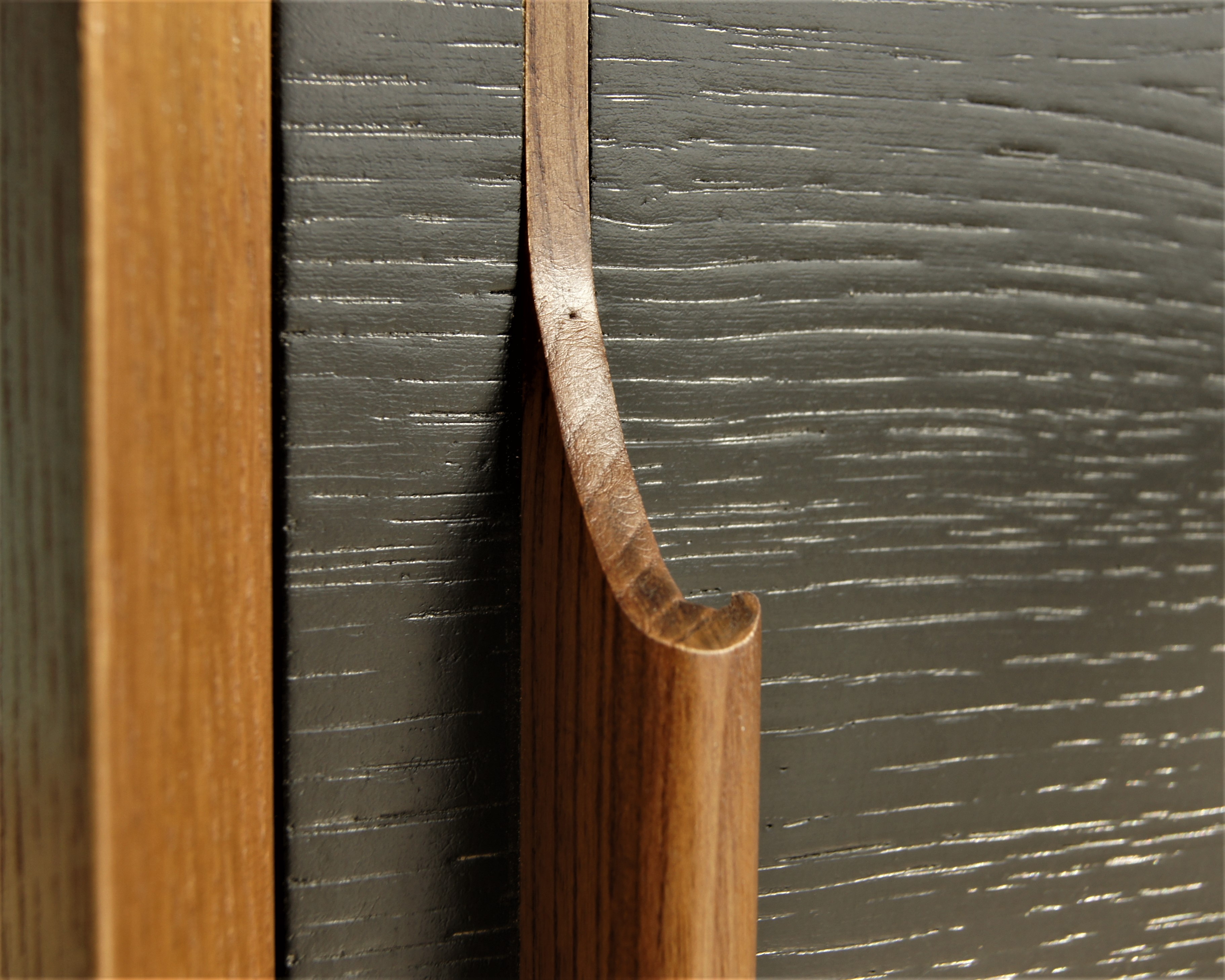 Консоль под TV в Скандинавском стиле "Bruni Black" арт BR-22Black в интернет-магазине в Москве Консоль под TV в Скандинавском стиле "Bruni Black" арт BR-22Black в интернет-магазине