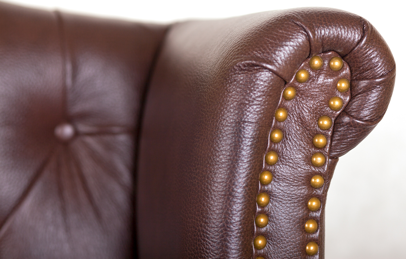 фото Кожаный дизайнерский диван лофт Royal Sofa Brown в интерьере в Москве фото Кожаный дизайнерский диван лофт Royal Sofa Brown в интерьере
