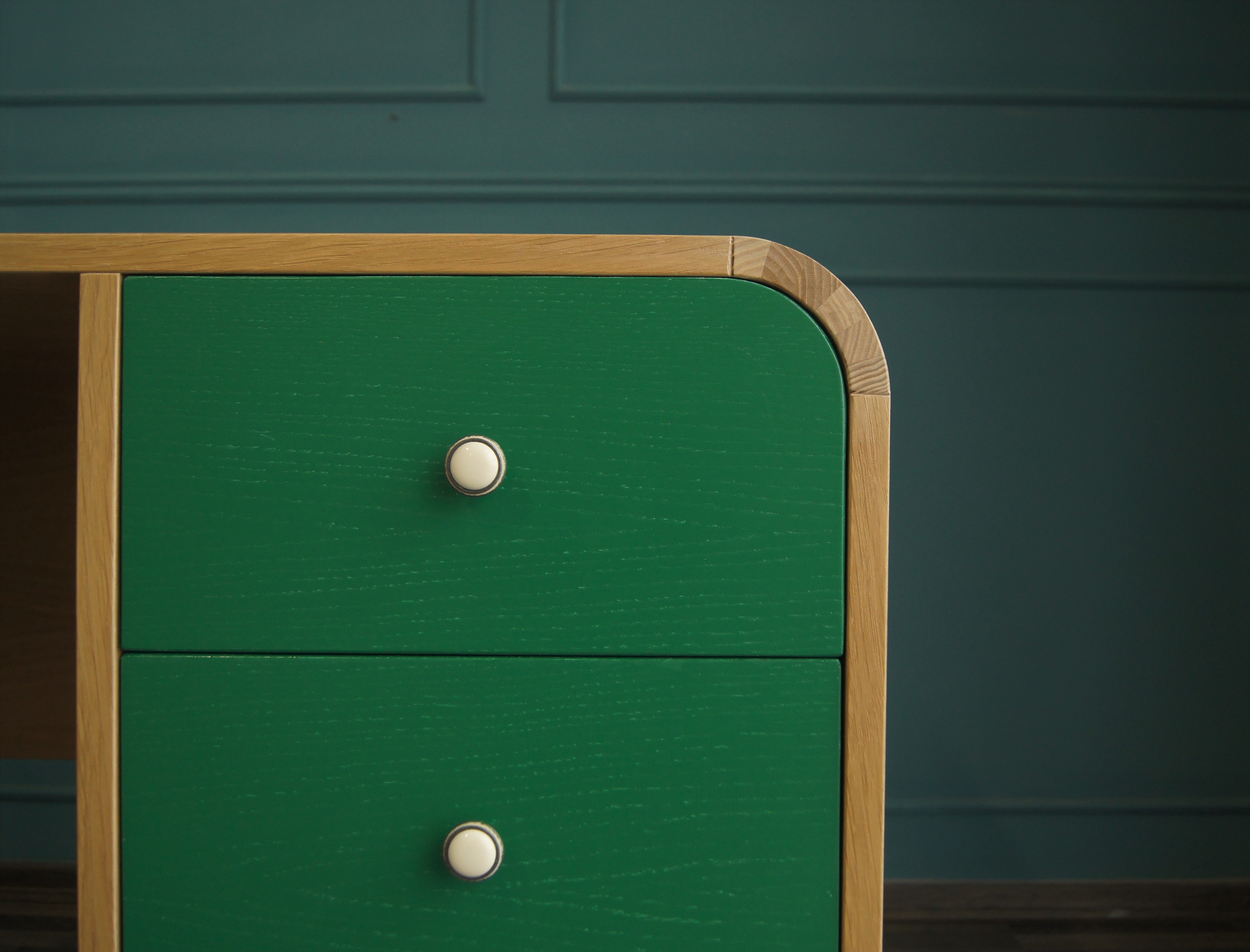 Рабочий стол "Ellipse" с одной тумбой арт EL08/2G в интернет-магазине в Москве Рабочий стол "Ellipse" с одной тумбой арт EL08/2G в интернет-магазине