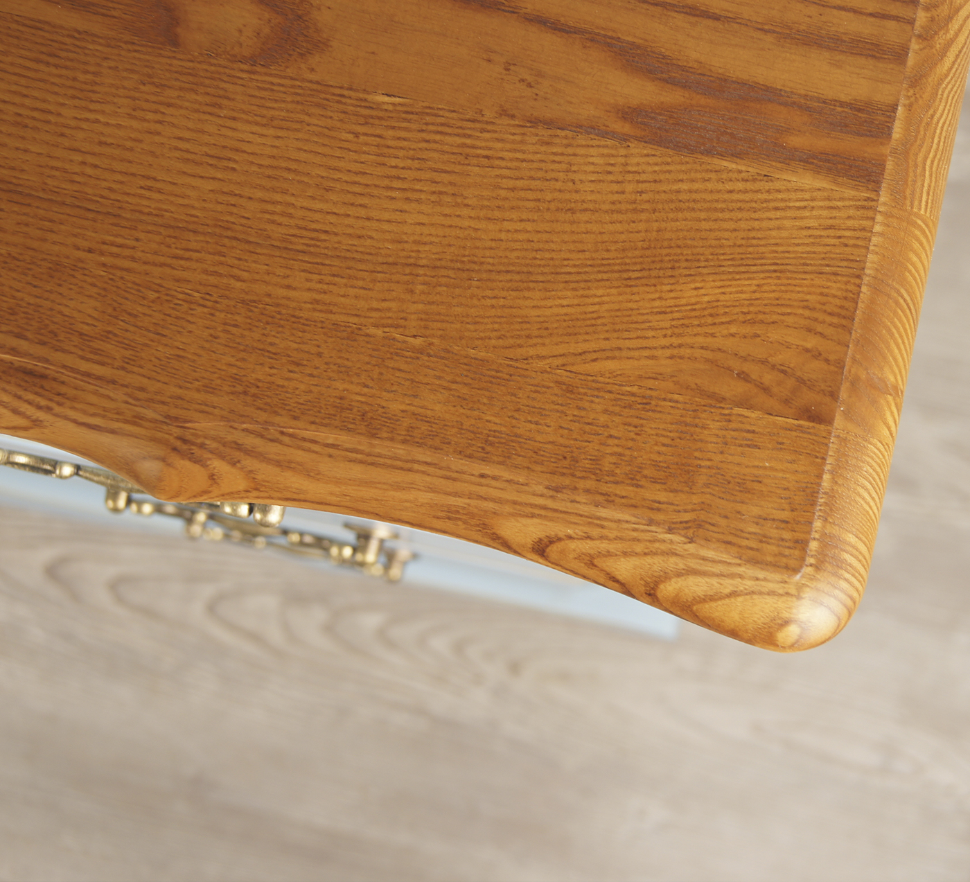 Голубой комод Leontina (4 ящика) арт ST9335B в интерьере в Москве Голубой комод Leontina (4 ящика) арт ST9335B в интерьере