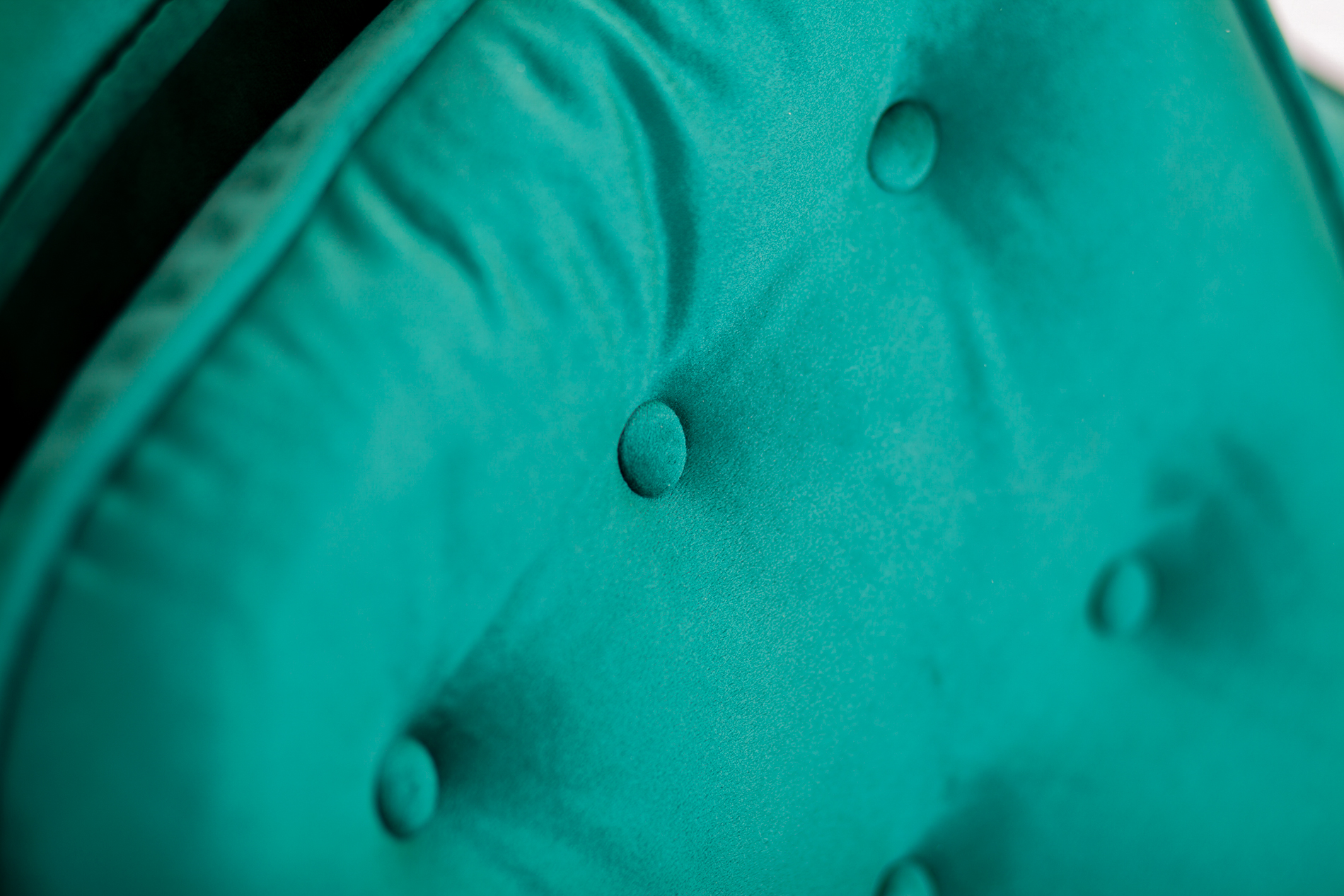 фото Классическое кресло Monti Green в Москве фото Классическое кресло Monti Green