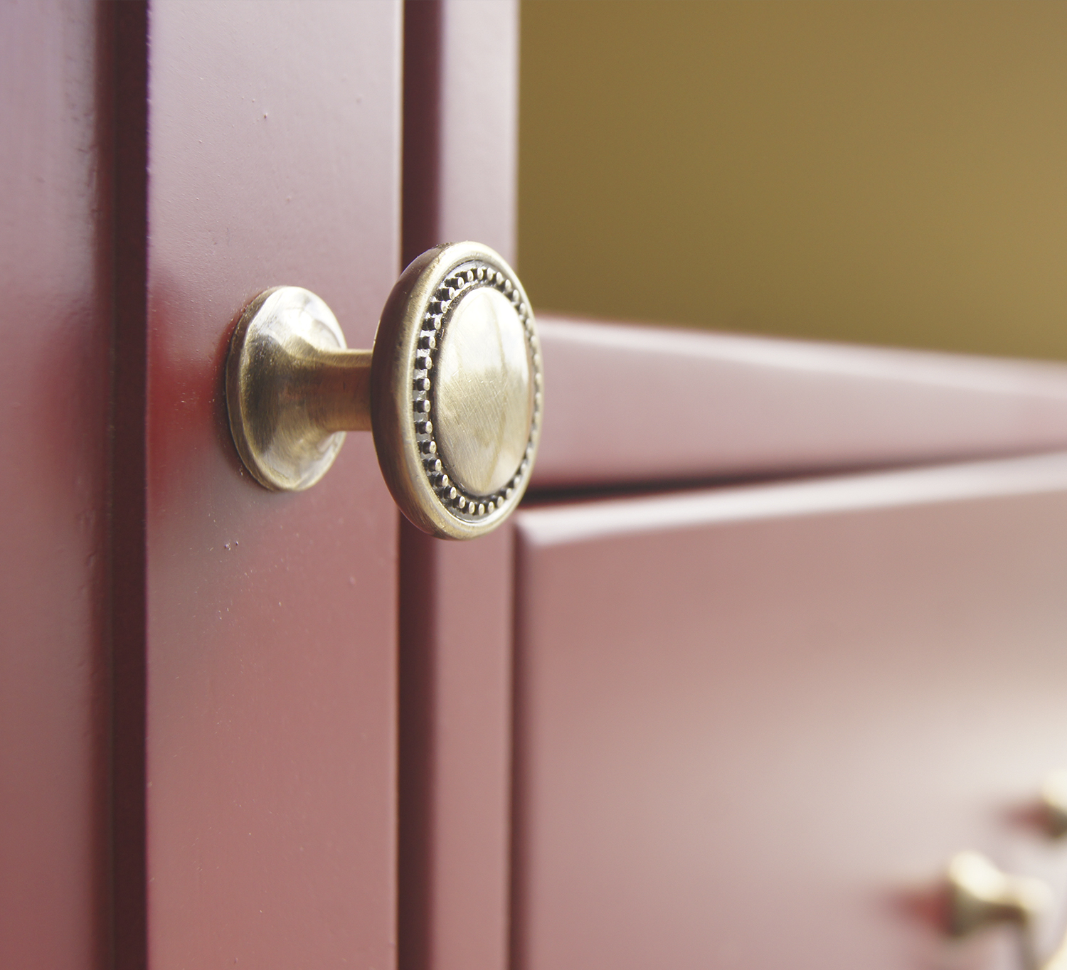 заказать Консоль под TV "Olivia individual" арт C2006R в Москве заказать Консоль под TV "Olivia individual" арт C2006R