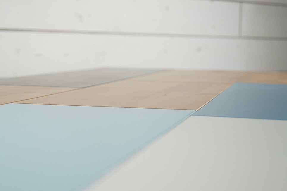 фото Стол "Aquarelle Birch" светлый арт RE-21ETG/2 в интерьере