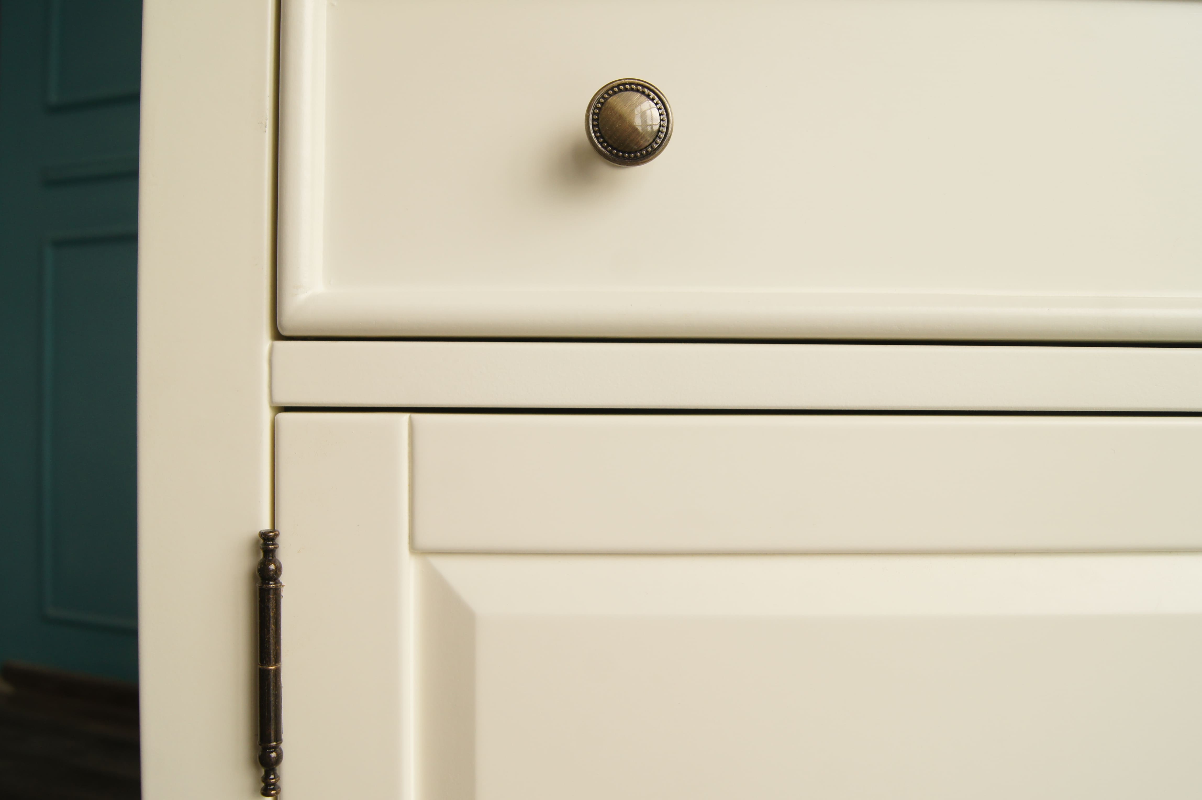 красивый Комод 3 дверки "Odri" арт od2144