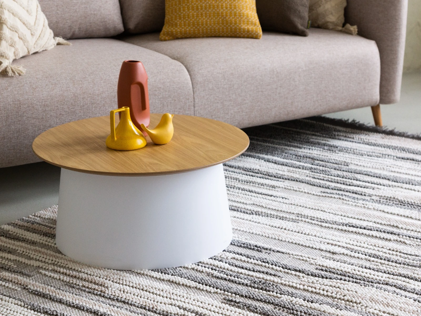 Cтол журнальный Geo в интерьере