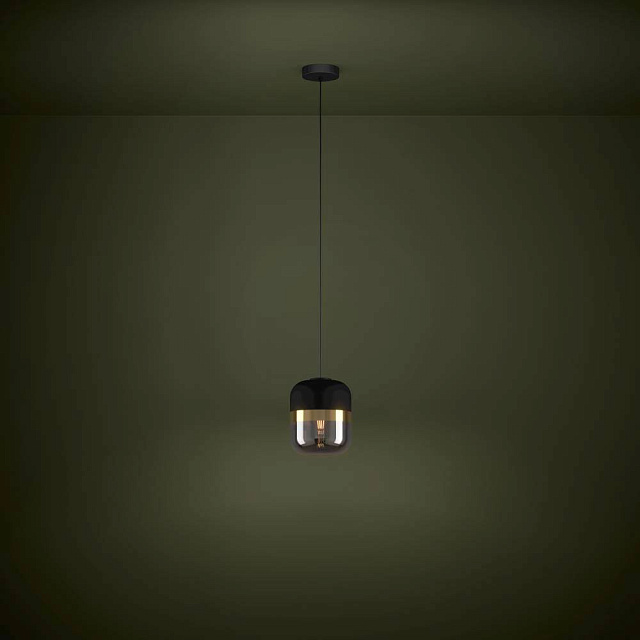 Подвесной потолочный светильник (люстра) SINSIGA