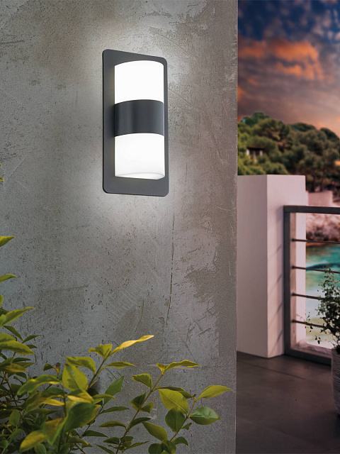 98086 Уличный настенный светильник CISTIERNA в Москве 98086 Уличный настенный светильник CISTIERNA