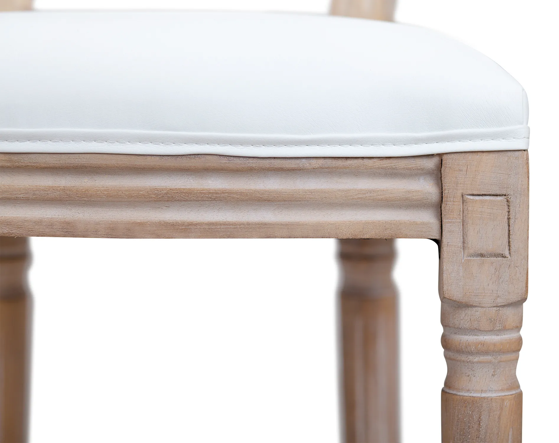 Стул Filon Average White and Beige в интерьере в Москве