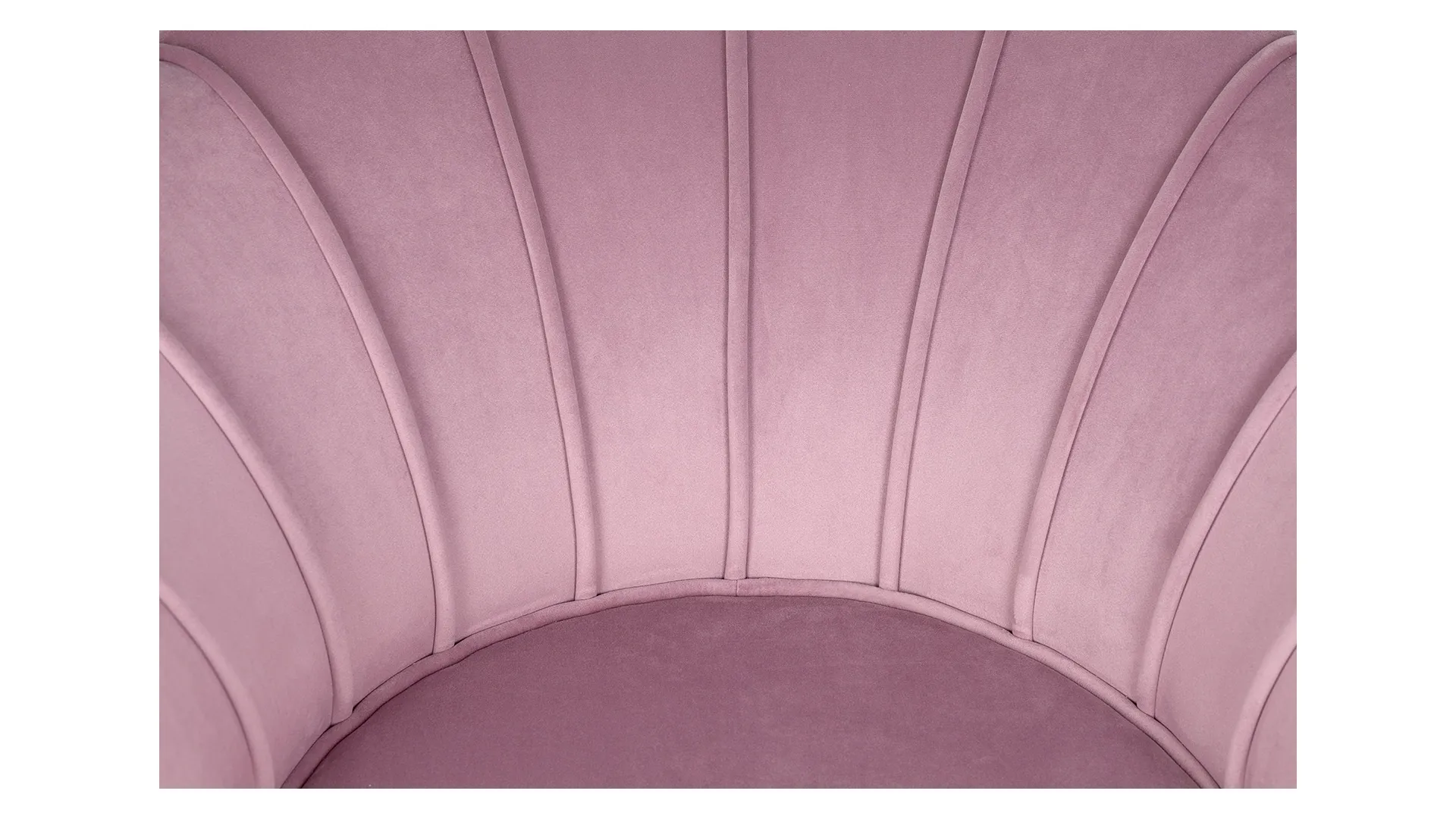 Кресло ракушка Pearl Pink на черных ножках в интерьере в Москве Кресло ракушка Pearl Pink на черных ножках в интерьере