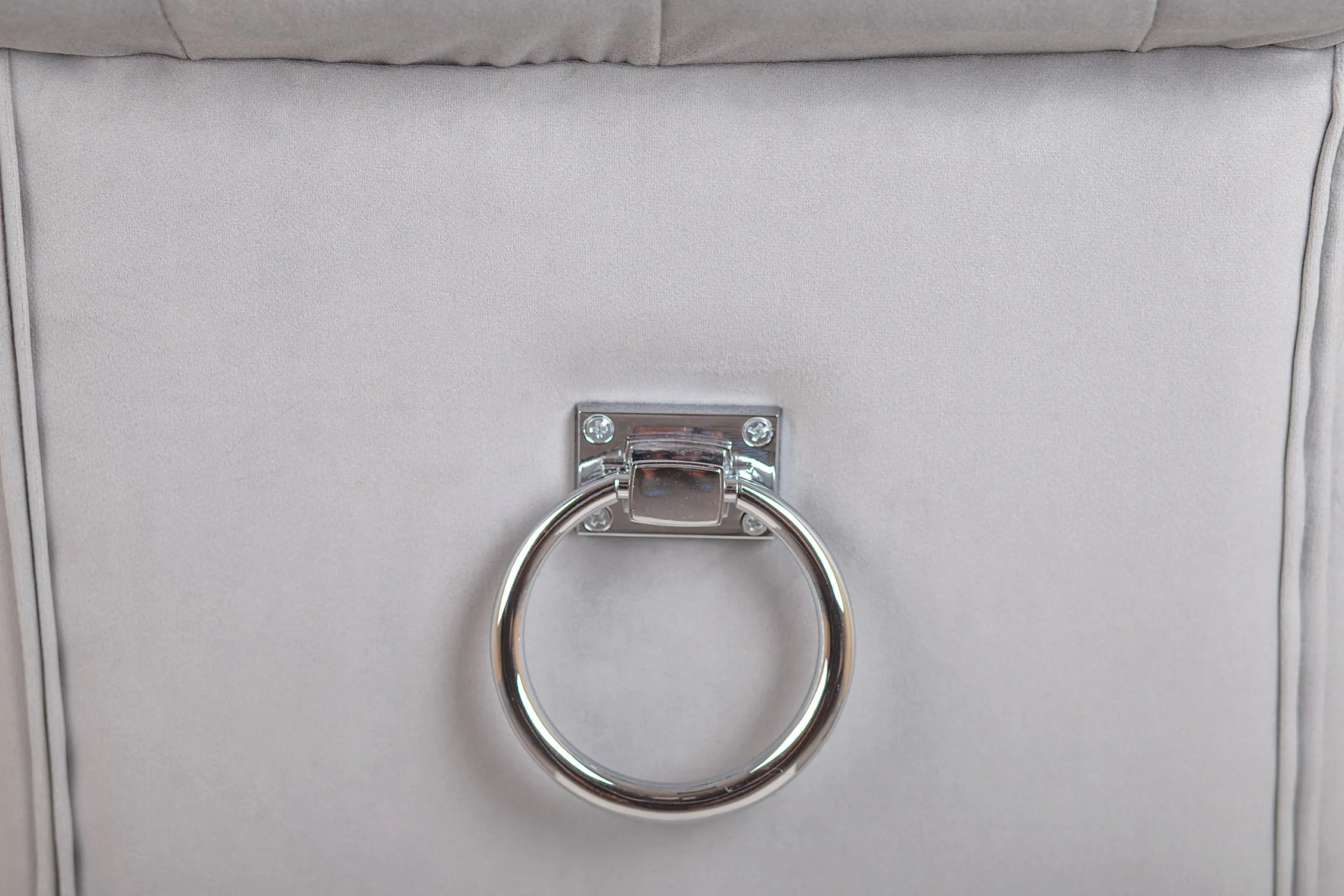 Стул Layton Light Gray в интерьере