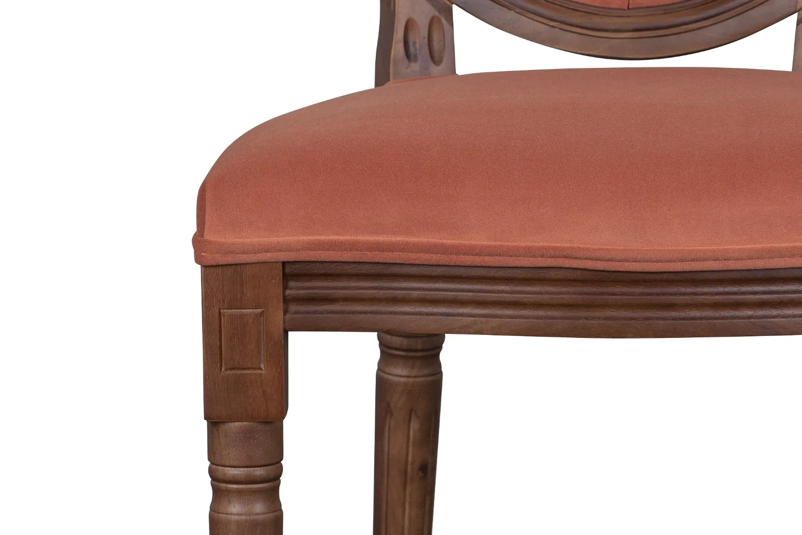 Стул Volker Leg Red в интерьере в Москве Стул Volker Leg Red в интерьере