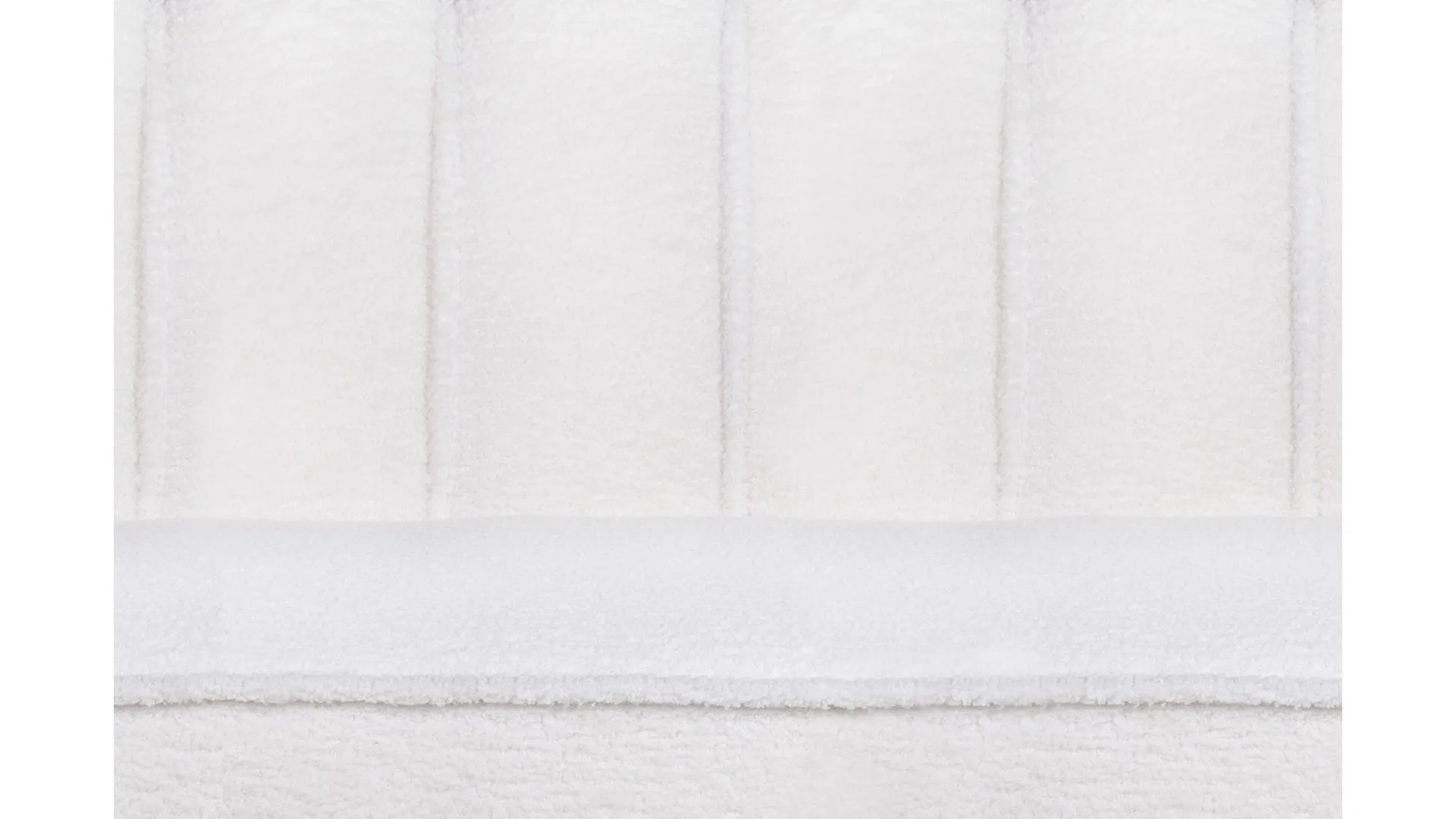 фото Комплект кресел и дивана ракушка Pearl Triple White Boucle