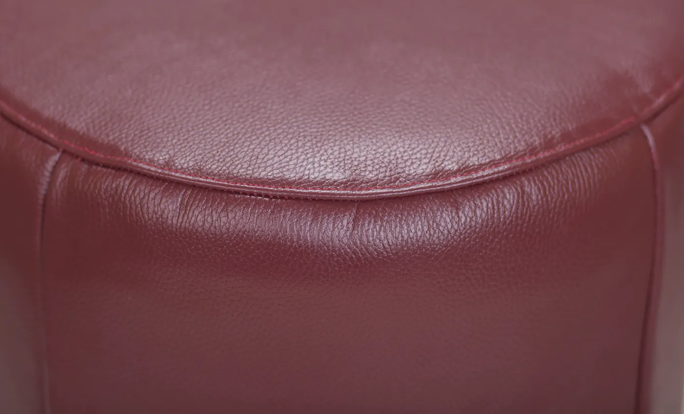 купить Дизайнерский пуф Topper Brown Leather в Москве купить Дизайнерский пуф Topper Brown Leather