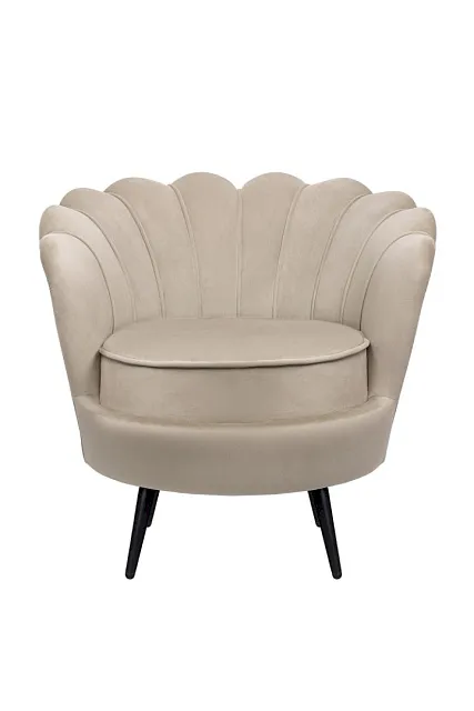 Низкое кресло ракушка Pearl Taupe на черных ножках в Москве Низкое кресло ракушка Pearl Taupe на черных ножках