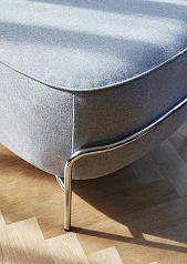 Пуф HUBSCH голубой арт 021106 в интерьере