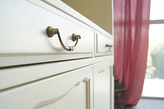 Книжный шкаф "Leontina" арт ST9330 на заказ в интернет-магазине