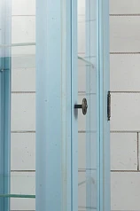 стильный Шкаф "Leontina Blue" для посуды узкий/низкий арт ST9319B