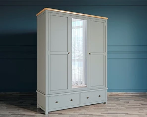 Шкаф двустворчатый широкий "Jules Verne" серый арт JV26ETGG в интерьере