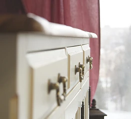 заказать Бежевый Комод Leontina (3 ящика и 3 двери) арт ST9344 в интернет-магазине