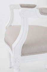 купить красивый Мягкий стул с подлокотниками Diella Beige