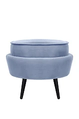 фото Пуф Pearl Adorn Sky на черных ножках в интерьере