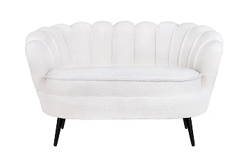 Двухместный диван Pearl Double Boucle на черных ножках в интерьере